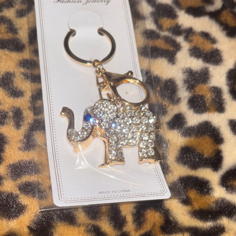 Elephant Rhinestone Keychain - Gold - Picture 2 of 2